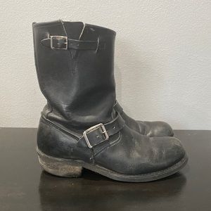 Frye engineer boots size 9.5
